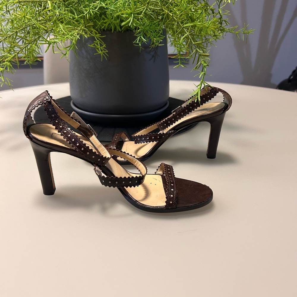 Michael Kors Elegant Brown & Cream Strappy Heels